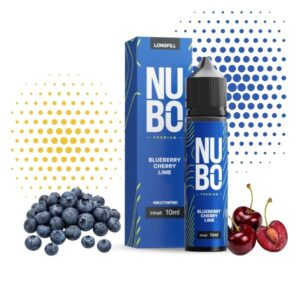 Rund um Flasche und Box liegen Blaubeeren und Kirschen: NUBO Blueberry Cherry Lime Longfill 10 ml